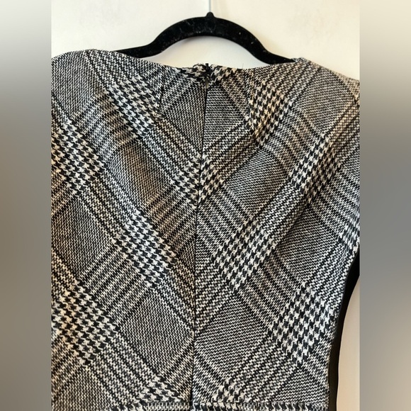 MAXMARA Weekend Houndstooths Gathered Midi Dress - Picture 4 of 8